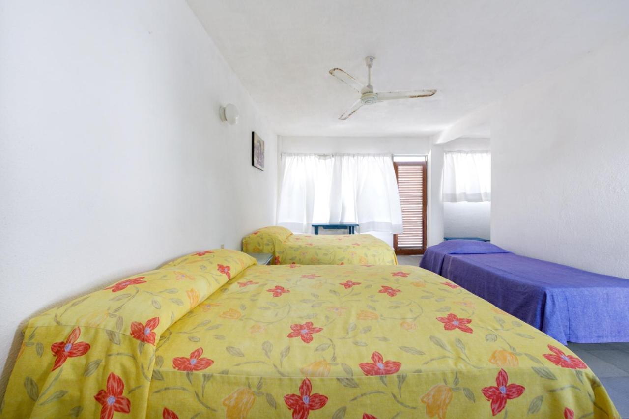 Oyo Hotel Belmar,Caleta, Acapulco Exterior photo